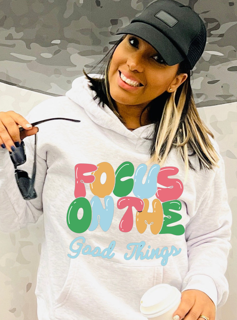 Focus on the good things gray hoodie